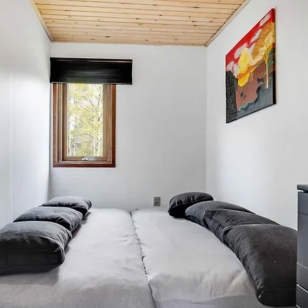 Charming Summer House At The Of Denmark בית נופש *
